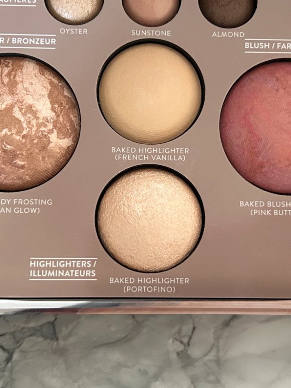 Laura Geller Makeup Bundle (Baked Full Face Basics, Balance -n- Brighten, Brush)